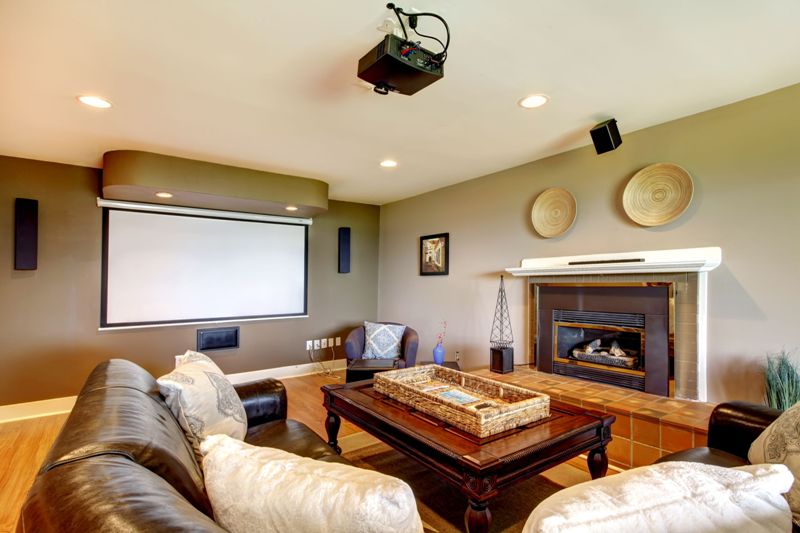 Clasic Living room with projector screen
